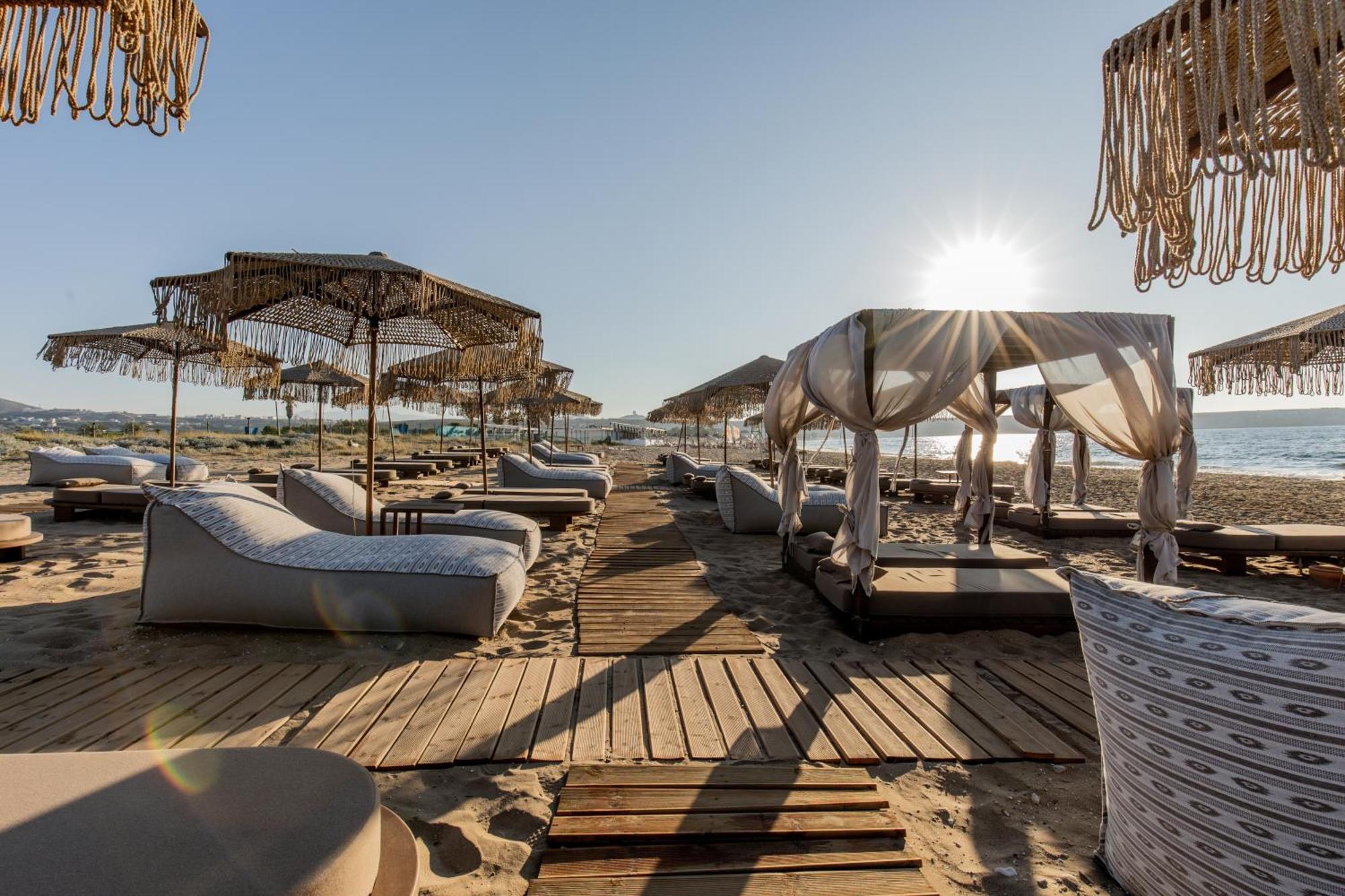Pnoe Breathing Life - Adults Only Hotell Karteros Exteriör bild