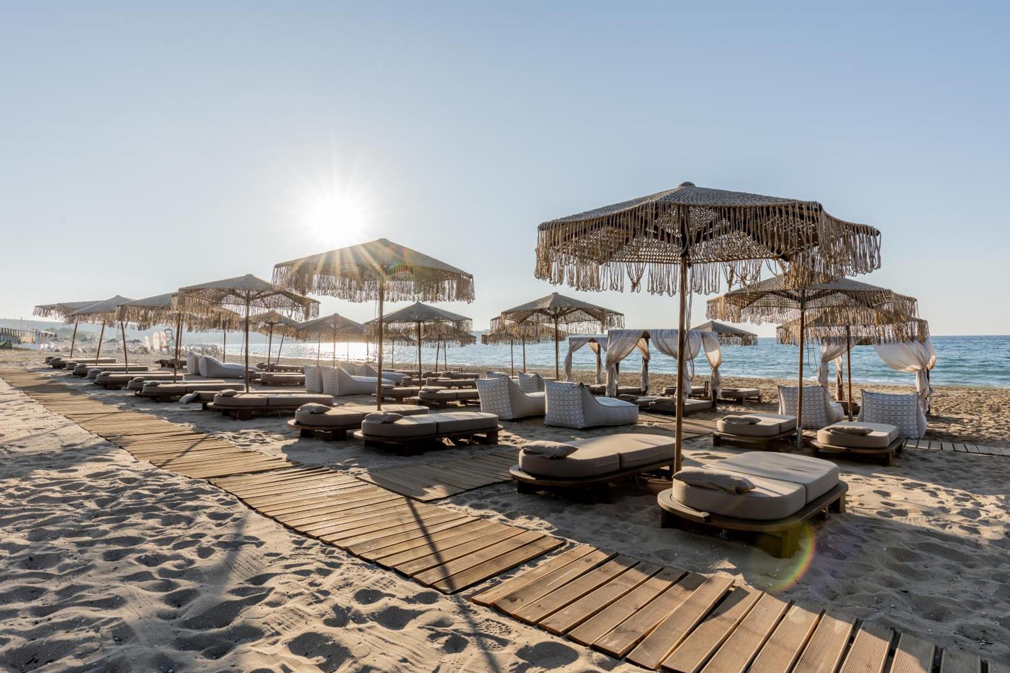 Pnoe Breathing Life - Adults Only Hotell Karteros Exteriör bild